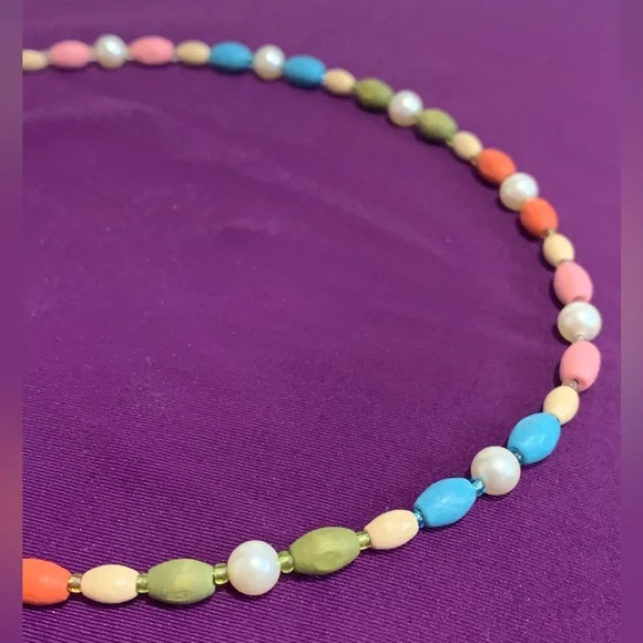 Handmade Springtime Necklace - Picture 3 of 10